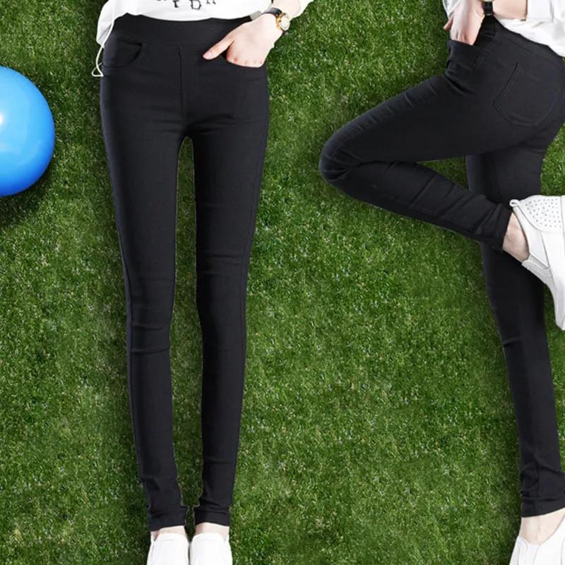 underwear-female-outside-wear-pants